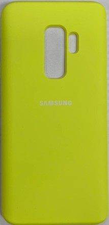  Накладка для Samsung Galaxy S9 Plus Silicone cover желтая