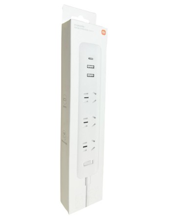  Сетевой удлинитель Xiaomi Mi Power Strip 3 Sockets/2 USB Potrs/1 USB-C 20W 2A1C (XMCXB05QMN) белый