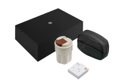 Подарочный набор Xiaomi Selected Gift Box (наушники, сумка, кофейная чашка)